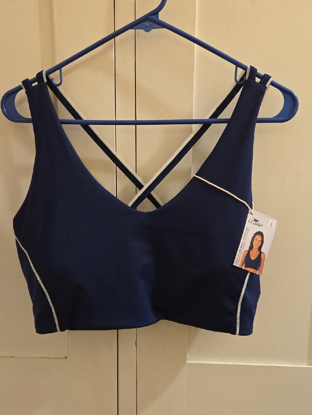 NWT Crane Navy Sports Bra With White Stitching Sz XL